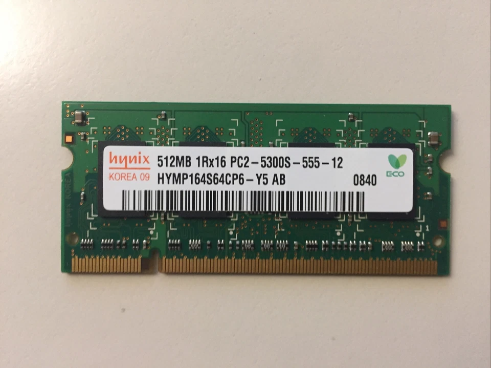 Ram sodimm 512mb ddr2 667mhz 5300S Hynix HYMP164S64CP6-Y5 per notebook - Immagine 1 di 1