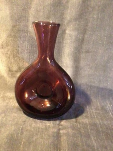 Blenko Purple Amethyst Glass Doughnut Pulpit Vase Vintage 7” Decanter - Picture 1 of 4