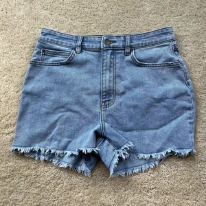 Billabong High Rise Cutoff Blue Jean Shorts - Size 27 - EUC - Stretch - Picture 1 of 8
