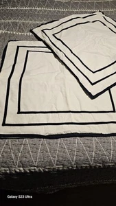 Zwei Naurica Euro Shams - Bild 1 von 3