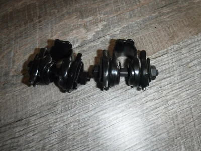 2 nuevas abrazaderas de asiento de sillín de bicicleta con abrazadera de acero negro de pilar atornillable Foto 1 de 2