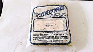 26-24 AWG NYLON INSULATED FORK #4 STUD BAG OF 25 - Picture 1 of 3