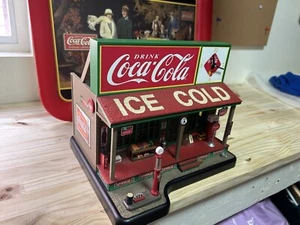 VINTAGE COCA-COLA COUNTRY STORE CLOCK DIORAMA DANBURY COKE TESTED - Picture 1 of 10