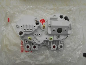 GENUINE HONDA PARTS UNDER CASE METER ASSEMBLY VT250 SPADA 37615-KY6-681 - Picture 1 of 3