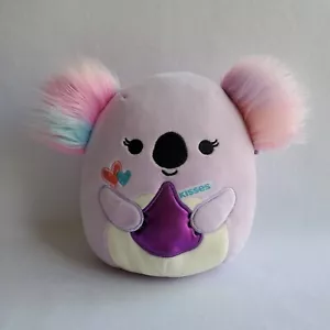 Squishmallow RINNATE il KOALA 8" peluche SAN VALENTINO 2023 Hershey baci cuori - Foto 1 di 6