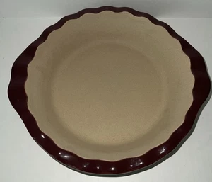 Pampered Chef Family Heritage Stoneware 9" Scalloped Deep Dish Pie Cranberry - Picture 1 of 7
