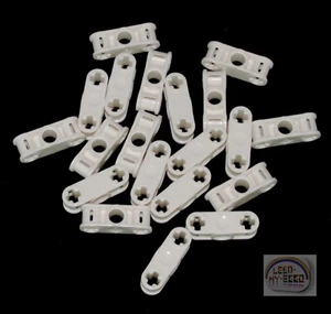 LEGO Technic - 3L Perpendicular Axle & Pin Connector - White - New - (32184) - Picture 1 of 4