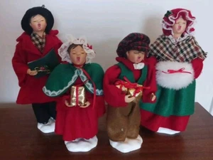 4pc Family of Vintage OLD WORLD CHRISTMAS CAROLERS ~ Dickens Figures 8"-10" - Picture 1 of 12