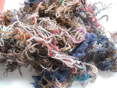  craft waste thread yarn and wool sell £3.55 per 1kg  - Image 1 of 4