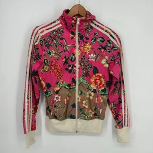 Chaqueta Adidas Farm Rio Mujer Pequeña Rosa Jardín Firebird Estampada en Pista - Imagen 1 de 10