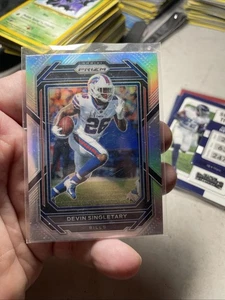 2022 Panini Prizm Football Devin Singletary #30 Silver Prizm  Parallel Bills - Picture 1 of 2