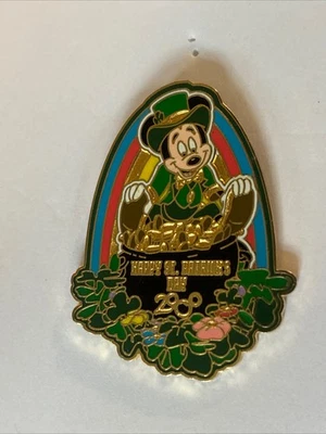 2000 Disney WDW Mickeys Happy St. Patrick’s Day Rainbow Pin - Image 1 of 2