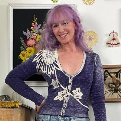 Cárdigan Lotus Púrpura De Colección, Suéter Recortado Calce Ajustado Marca Y2k Talla S Foto 1 de 4