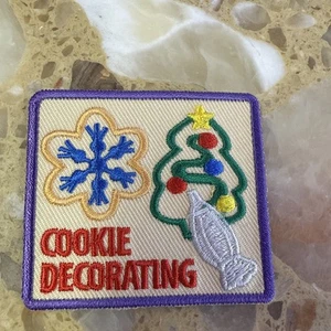 Cookie Decorating Girl Scouts Patch Award - Picture 1 of 2