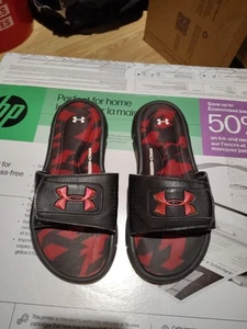 Under Armour 4d Foam Slides Sandals Size 4Y - Picture 1 of 3