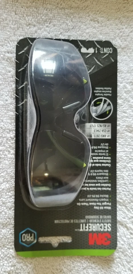 3M Safety Glasses Anti-Fog secure fit Indoor/Outdoor Lens