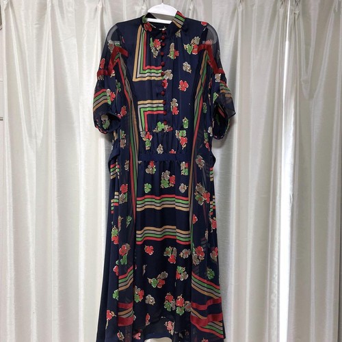 Abito usato Sacaia stampale flore pezzoa manic corta donnaa t Solto molt