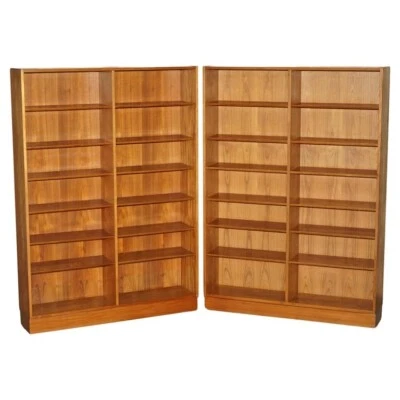 PAIR OF LARGE MID CENTURY MODERN POUL HUNDEVAD 1960'S DANISH TEAK OPEN BOOKCASES - Image 1 of 4