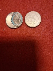OFF CENTER Lincoln Cent & Other Blanc - Picture 1 of 2