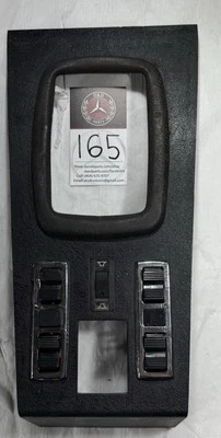 Embellecedor de palanca de cambios Mercedes-Benz W123 300D 1236831308 (165) Foto 1 de 4