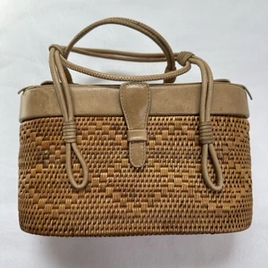 Donna Dixon Cuero Mimbre Asa Superior Bolso de Mano Cesta Caja Bolso Flores Marrón - Imagen 1 de 15