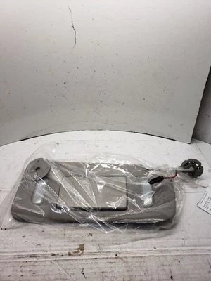 乘客遮阳板 VIN J 11th 数字限量适用于 07-17 ACADIA 1401201 — 第 1/4 张图片