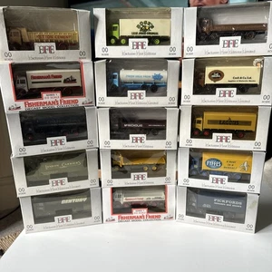 Paquete de 18 camiones de vehículos comerciales EFE 00 escala 1:76 - Imagen 1 de 17