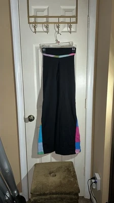 Женские спортивные штаны Margarita Colorblock Supplex для йоги тренировок с цветами - Изображение 1 из 4