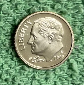2000-S **PROOF** ROOSEVELT DIME - NICE COIN - L@@K AT PICTURES!!!!! - Picture 1 of 1