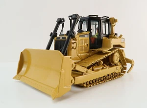 Diecast Masters 85910C CAT D6R Dozer Track Type Tractor Core Classic Scale 1:50 - Picture 1 of 10