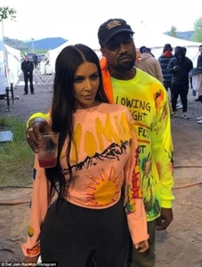 Kanye West Wyoming Langarm T-Shirt Ye Listening Party Größe Medium  - Bild 1 von 9