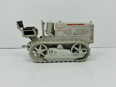 Ertl 1/16 Die Cast Caterpillar (1928) 2-Ton Crawler - Image 1 of 4