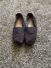 Toms Womens 10002931 Black Canvas Classic Round Toe Slip On Shoes Size 7