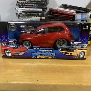 2000 Chrysler RED PT Cruiser Muscle Machines 1:18 New In Box Rare More In Store - Picture 1 of 12