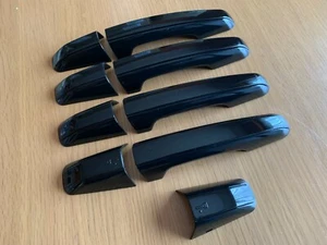 CUBIERTAS DE MANIJA DE PUERTA NEGRAS BRILLANTES SE ADAPTA A LAND ROVER DISCOVERY SPORT L550 2014-2019 - Imagen 1 de 3