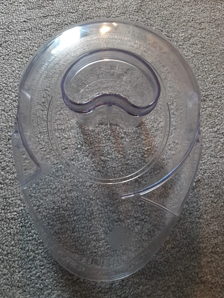 Exprimidor tapa transparente Black & Decker modelo JE2200B solo pieza de repuesto Foto 1 de 2