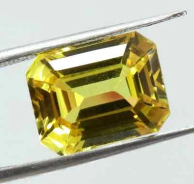 💎 11.10 Ct Emerald Shape Natural Greenish Yellow Mali Garnet Loose Gemstone - Image 1 of 4