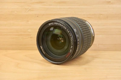 Pentax-DA 17-70mm f/4 AL-IF sdm Lens / Standard Zoom Lens / Pentax K-Mount - Image 1 of 4