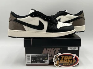 DS New Nike Air Jordan Retro 1 Low OG GS Size 7 Authentic Basketball Trainer - Picture 1 of 9
