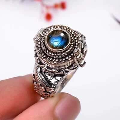 Labradorite Gemstone Handmade Poison Ring, 925 Silver Labradorite Poison Ring. - Image 1 of 4