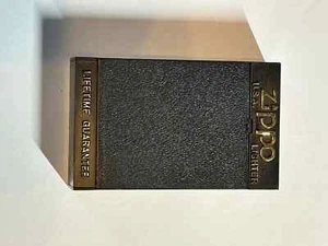 Zippo lighter - Picture 1 of 4