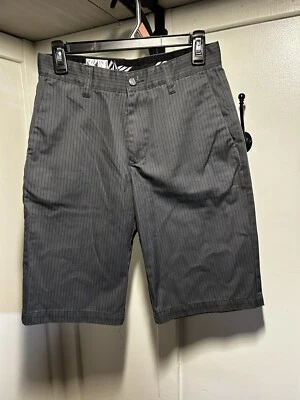 Volcom Stone Y2K Men’s Grey Striped Shorts Chino Size 28 - Image 1 of 4
