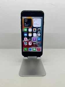 Apple iPhone 7 (Unlocked) 32GB - Black - Excellent Condition - Photo 1 sur 8