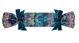 William Morris at Home Bird & Yare Use-Reuse Fabric Cracker Hand & Lip Gift Set - Picture 1 of 5