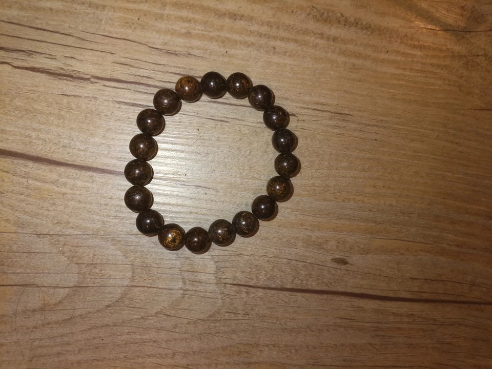 Pulsera de cuentas de bronceita para enfoque y calma Foto 1 de 1