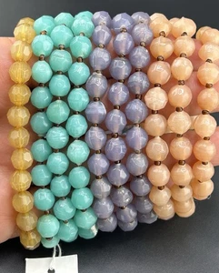 Pulseras con cuentas multicolores (todas menos una hechas en la India) - Imagen 1 de 15