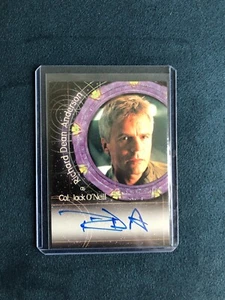 Tarjeta coleccionable con autógrafo Stargate SG-1 Richard Dean Anderson Rittenhouse 2000 - Imagen 1 de 2