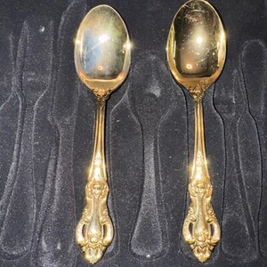 2 Solid Serving Spoons Gold Plated Royal Gallery M005G Golden Kings Era 1990 NOS - Picture 1 of 6