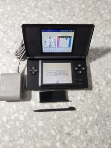 Nintendo DS Lite System Portable Gaming Console - Black  - Picture 1 of 7