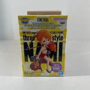 BANDAI ONE PIECE rivista mondo figura da collezione tre spade stile NAMI Giappone - Foto 1 di 3